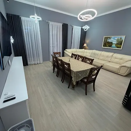 Apartment House 7 Odessa